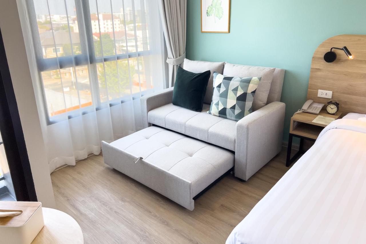 Wellness Stay & Hotel Sukhumvit 107 バンコク都 エクステリア 写真