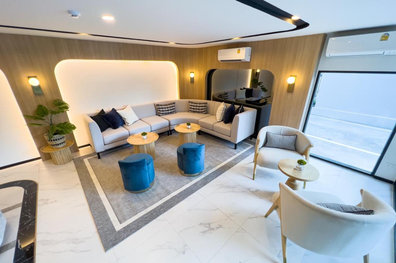 Wellness Stay & Hotel Sukhumvit 107 バンコク都 エクステリア 写真